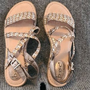 b.o.c sandals size 8